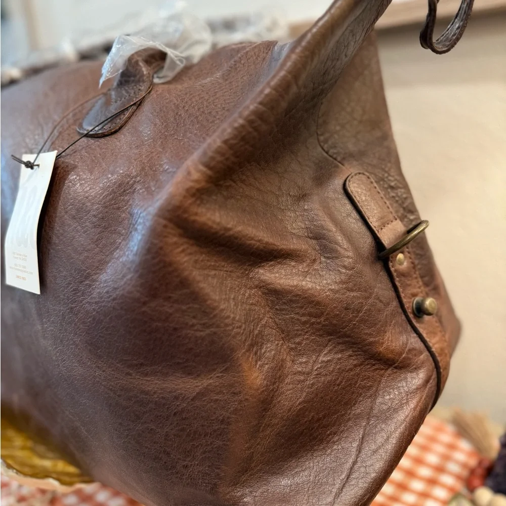 NEW Moor and Giles Benedict Weekend Bag in Titan Milled Brown - Picture 4 of 16